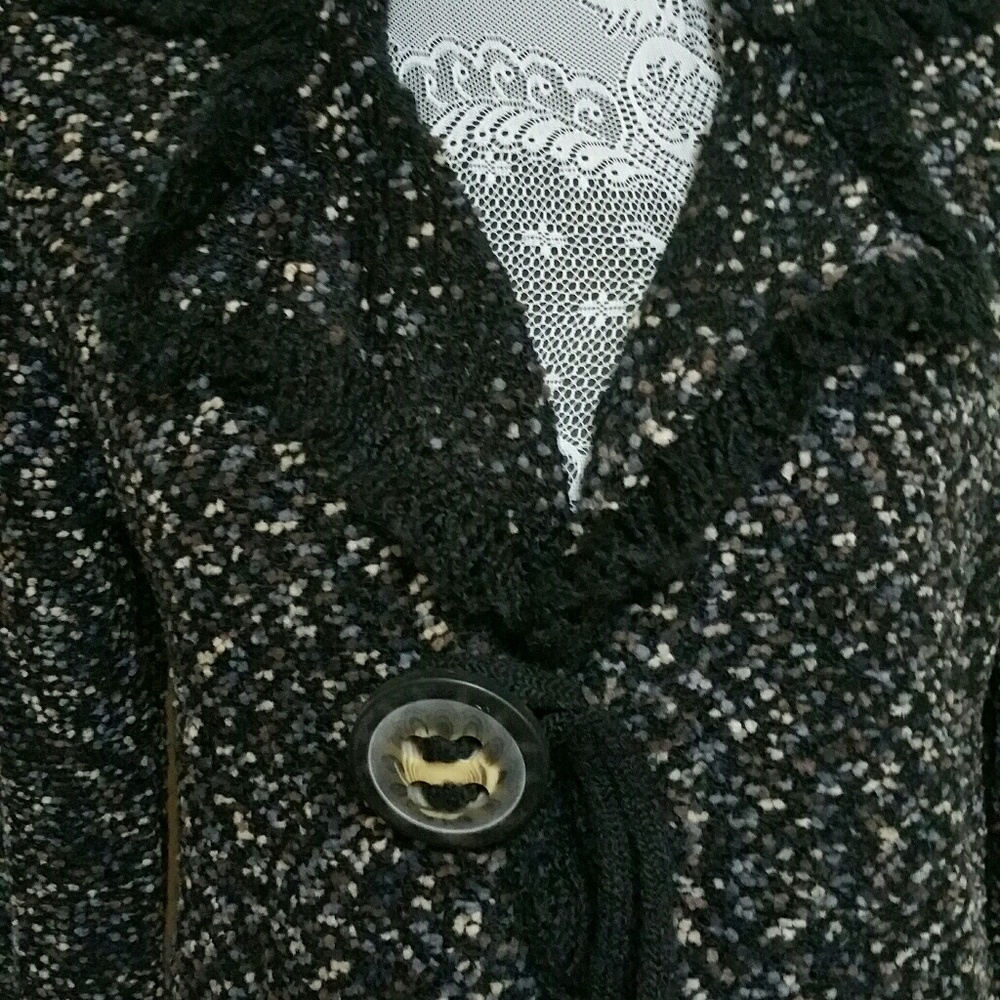 Cardigan - Picture 2 of 5